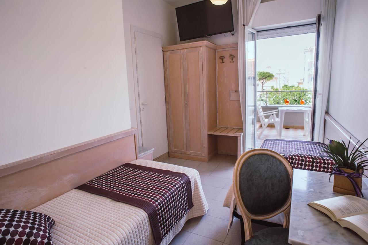 Hotel Margherita Lido di Jesolo Exterior photo