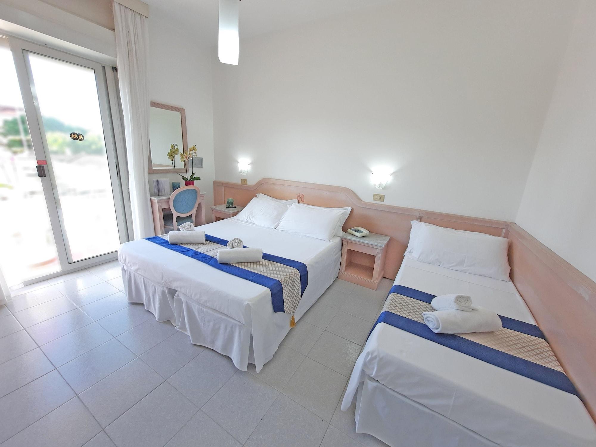 Hotel Margherita Lido di Jesolo Exterior photo